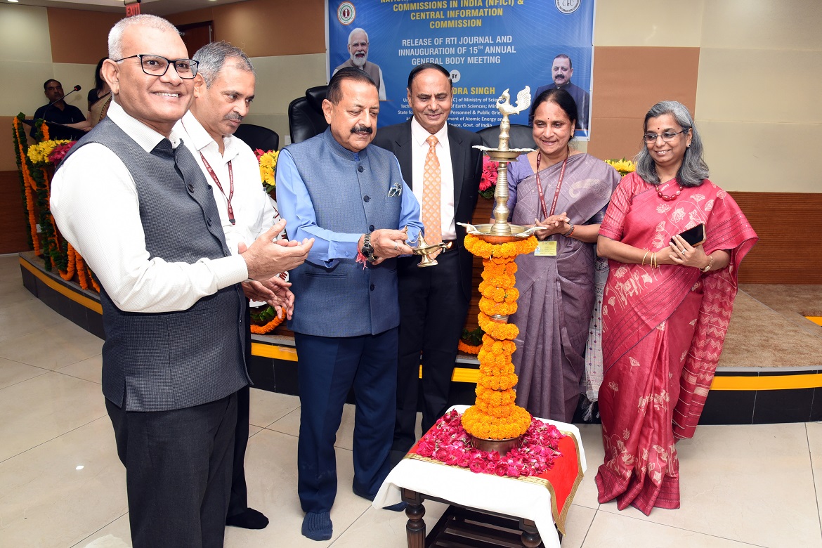 Visit of Hon’ble Minister of State Dr. Jitendra Singh in Central Information Commission on 26-08-2025