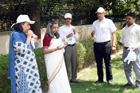 Shram Dhan during Swachhata Pakwada